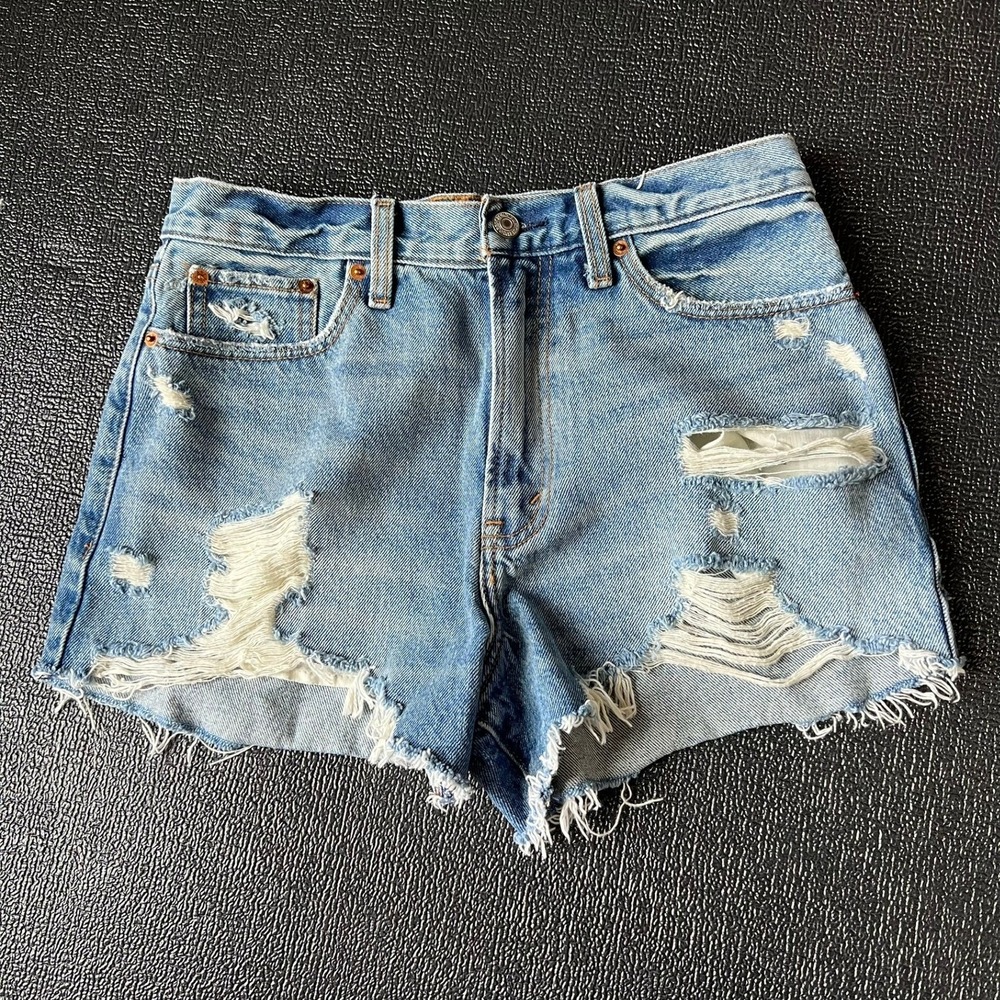 Abercrombie Fitch Annie High Rise Short Light Wash Distressed Denim 28 Festival
